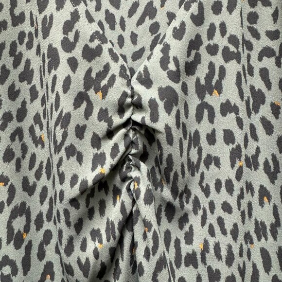 LOFT Gray Leopard Print Top - XS - Picture 2 of 6